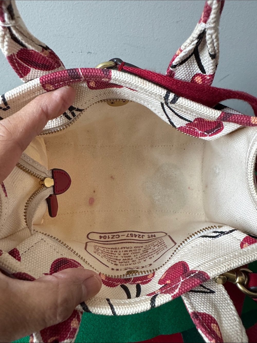 🍒Coach Cream Canvas Mini Tote with Pink Cherry Print and ❤️red Strap🍒 - Picture 10 of 17